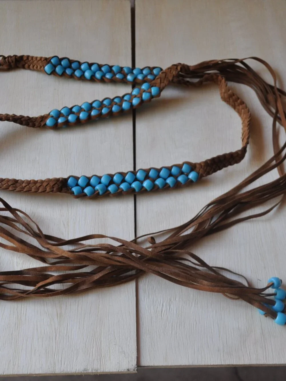 Belt Women's Bohemian boho-style belt features brown braided leather straps